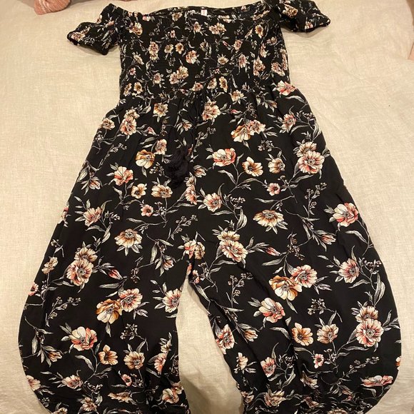 Xhilaration Floral Jumpsuit - Picture 2 of 3